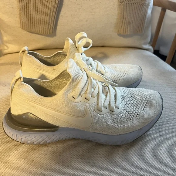 Nike Epic React Flyknit 2 - Picture 9 of 10